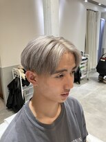 ルースト 京都河原町店(ROOST)&nbsp;メンズシルバーカラーセンターパート