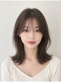 鎖骨ミディアムくびれレイヤーカット/アッシュベージュ