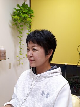 ラインズ美容室 ベリーショート