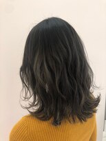 マッシュ チャヤマチ(MASHU chayamachi)&nbsp;アッシュグレーグラデーション