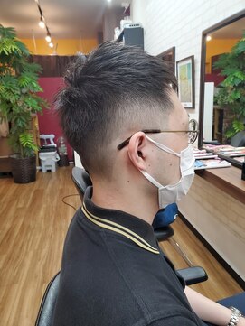 カットインタイム フェード風ベリーショート