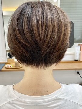 ランプ(Lamp) くびレイヤーグレーベージュニュアンスカラー白髪染め白髪ぼかし