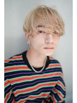 ギークス(GEEKS) 【GEEKS渋谷】ブロンドベージュ/夏カラー/マッシュ/サマーカット