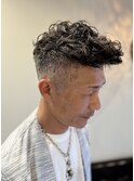 【白髪とさようなら】シルバーメッシュイケおじ白髪ぼかし
