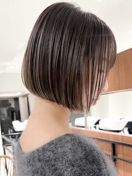 ジルブラン(JIL BLAN) ハイライトバレイヤージュダブルカラーショートカット30代40代