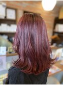 チェリーレド×くびれヘアー