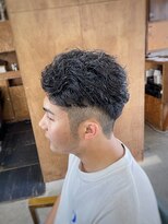 コモレビ(komorebi)&nbsp;【山本智文】男髪短髪リバースパーマ