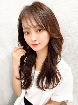 ラルユー 金山(LallYou) 2wayバングでイメチェン！顔まわりレイヤーくびれヘアが人気