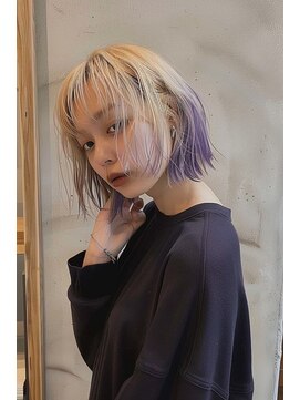 ルル(Lulu) ルーツカラーハイトーンレイヤーボブ