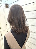 くびれミディアムレイヤー【中野莉子】