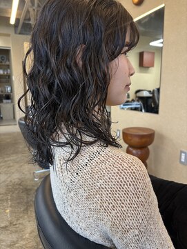 ナウ(now) ミディアムパーマ