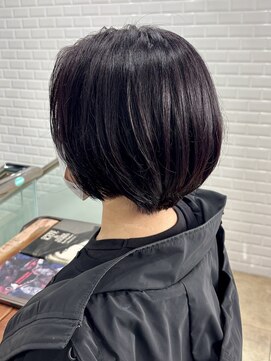 ショートボブ【前下りショートボブレイヤー横浜西口】