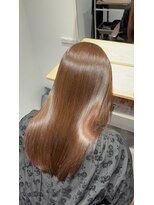 エスト(est)&nbsp;40代/白髪を活かす艶髪オレンジブラウン【新宿三丁目駅直結】