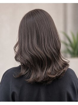 ルアウ ヘアアンドメイク(LUAU Hair&Make)の写真/髪質改善専門店が一番おすすめするエイジングカラー、大人女性にオススメ◎思わず触れたくなる質感♪