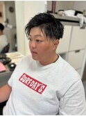 刈り上げセンターパートフェード×ナチュラルショート