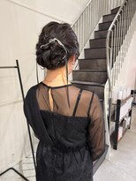 アトレ 福岡大名店(attrait)&nbsp;セミロングのツヤ髪ブラウン × 大人っぽい透明感