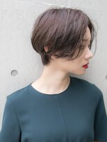 ルティア(Lutia) ピンクブラウン かきあげバング 似合わせショート☆