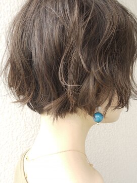 モリオフロムロンドン 原宿本店(morio from London) 【morio成増】明治神宮前 大人かわいい マッシュショートボブ