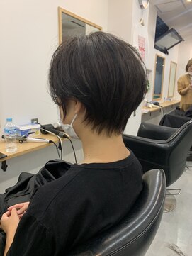 オーストヘアーモニカ 梅田茶屋町2号店(Aust hair Monica) ☆大人ショート☆