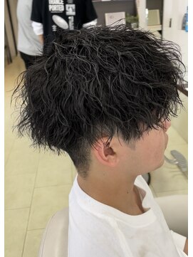 ロンドガルマン 名古屋(Lond GULLMAN) Ryu指名波巻パーマ一ヶ月後メンテナンスカット