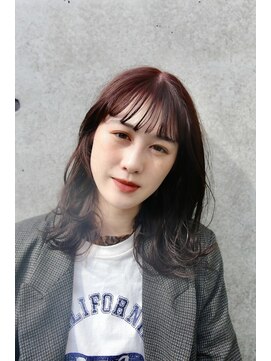 スリーヌーン(THREE noon) ピンクブラウンヘルシースタイルふんわりカール小顔☆