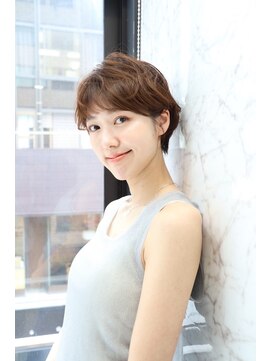 メモリーズ 銀座(Memories) ふんわり☆耳掛けショート