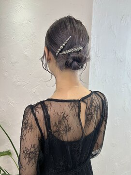 イット(it.) kana ヘアセット アレンジ  結婚式