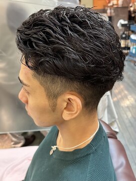 銀座マツナガ 浅草店 ナチュラルショートパーマ/アップバング/ツーブロフェード