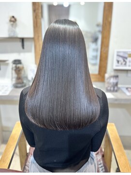 ラウラアンドロー(LAURA&RO) 髪質改善トリートメント絹髪縮毛矯正前髪丸みロングカット