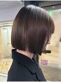 美しいボブ。ぱっつんラインが良い！