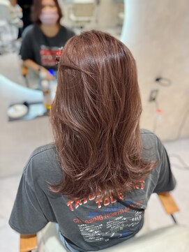 ライフ 星田店(Lyfe) ハイライトカラーレイヤーカット_くびれヘアピンクベージュ_N16