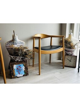 季節やイベントに合わせてサロン内のお花の装飾が変わります◇空間ごとお楽しみください。