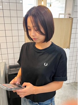 スート(suit.) 大人可愛いナチュラルストレートボブ