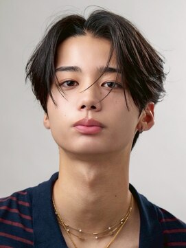 スキル ミナム 表参道(SKILL MiNam) シースルーセンターパートダウンパーマスポットパーマ韓国ヘア