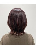 プルイ(PLUSE) くびれレイヤーボブ×ピンクブラウン