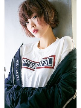 イグレックビス(igrek bis) IGREKBISジグザグバング×ブルージュ×3Dカラー×ミニマムボブ