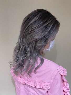 ゼン(Zen.) グレージュ×バレイヤージュ