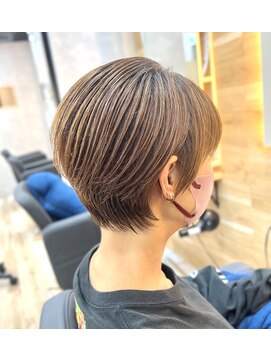 アグ ヘアー ミロ 本厚木店(Agu hair milo) 丸みが可愛いコンパクトマッシュショート◎本厚木