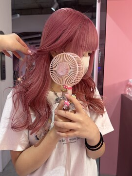 ダズリングディア(Dazzling Deer) ピンク/くすみピンク/ロング/学割/ハイトーン/巻き髪