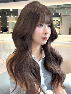 ロール 博多(Role) ブラウンカラー/透明感カラー/レイヤーカット