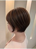 ショートボブ
