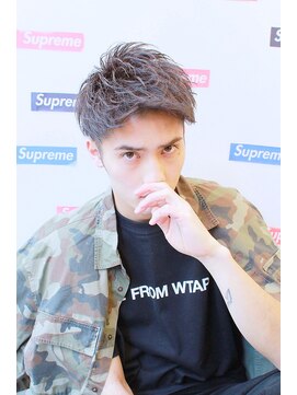 シン(syn) スパイラルパーマ/ツイストスパイラルパーマ/波巻きパーマ