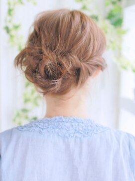 ヘアメイク ナル(hair make nalu) オシャレなボヘミアン風アレンジ