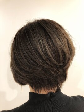 バズ ビー(BUZZ Bee) ハイライト×アッシュベージュ