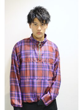 フランクスバーバー アンド ビアークラブ(FRANK'S BARBER and BEER CLUB) ソフトツーブロックセミウェットくせ毛風パーマフェザーマッシュ