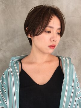 ヘルベチカ・ヘア(Helvetica hair) [helvetica hair] natural short