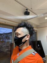 ヘアーフリューゲル(hair flugel) 個性派パーマ