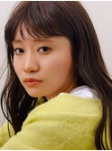 驚きの指通りツヤ感のロングスタイル