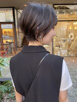 ビューオオサカ(VIEW OSAKA)&nbsp;柔らかマッシュショートで垢抜ける☆丸みとくびれで似合わせる