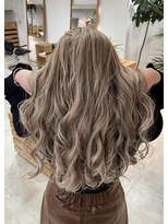 ホヌア(hoNua.)&nbsp;【hoNua.】work style × ハイライト　ミルクティーベージュ